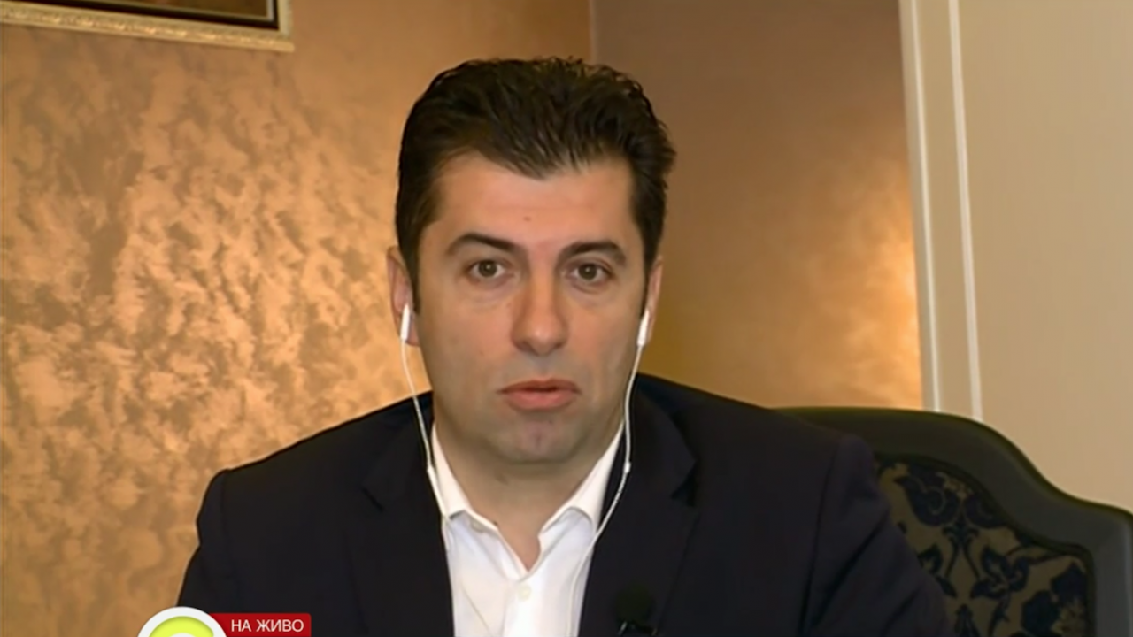Кирил Петков: Има чадър над големи фирми, от които не се събират данъци