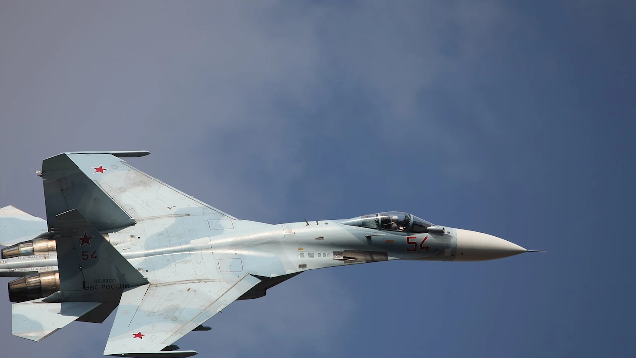 Руски изтребител Су 27 е влязъл в сблъсък с американски безпилотен