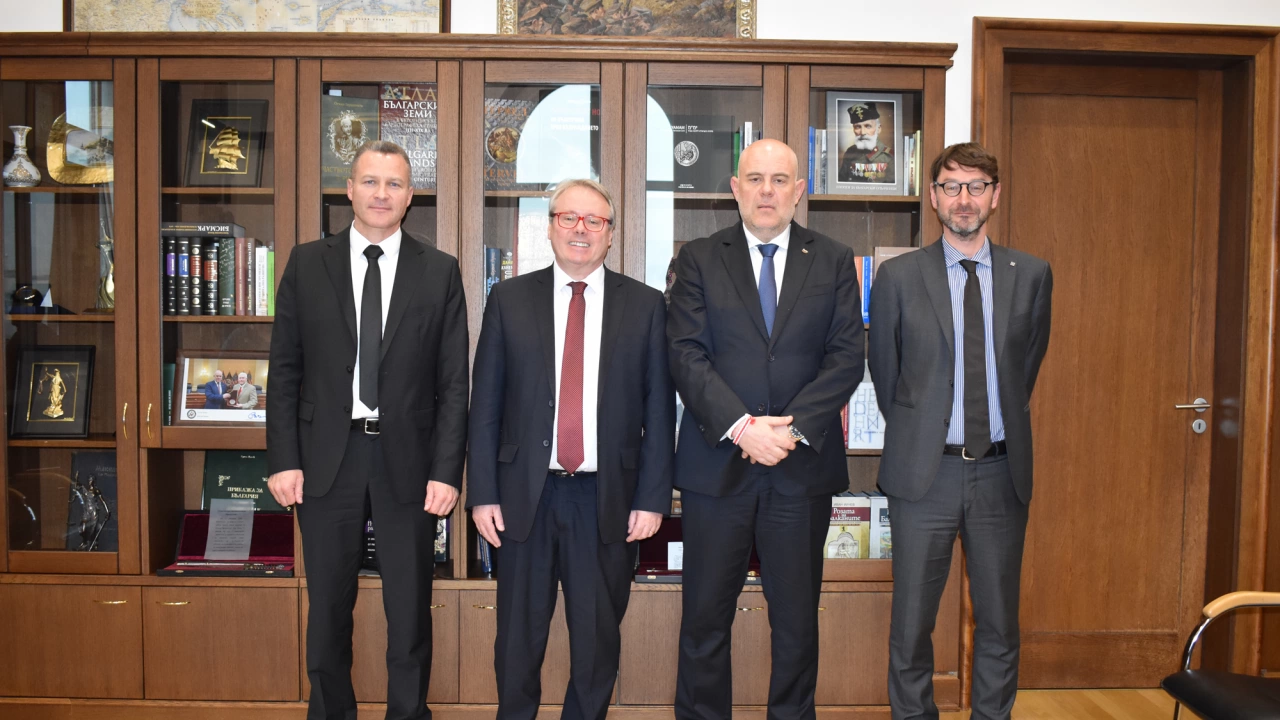 Главният прокурор се срещна с посланика на Франция в България