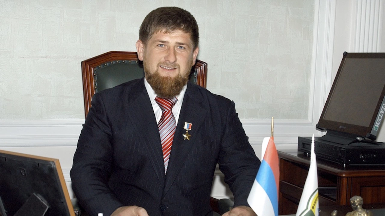 Чеченският лидер Рамзан Кадиров вероятно е отровен това каза украинският