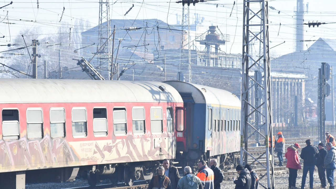 Папукчийски: Човешка грешка е причина влак да излезе от релсите край гара Дралфа