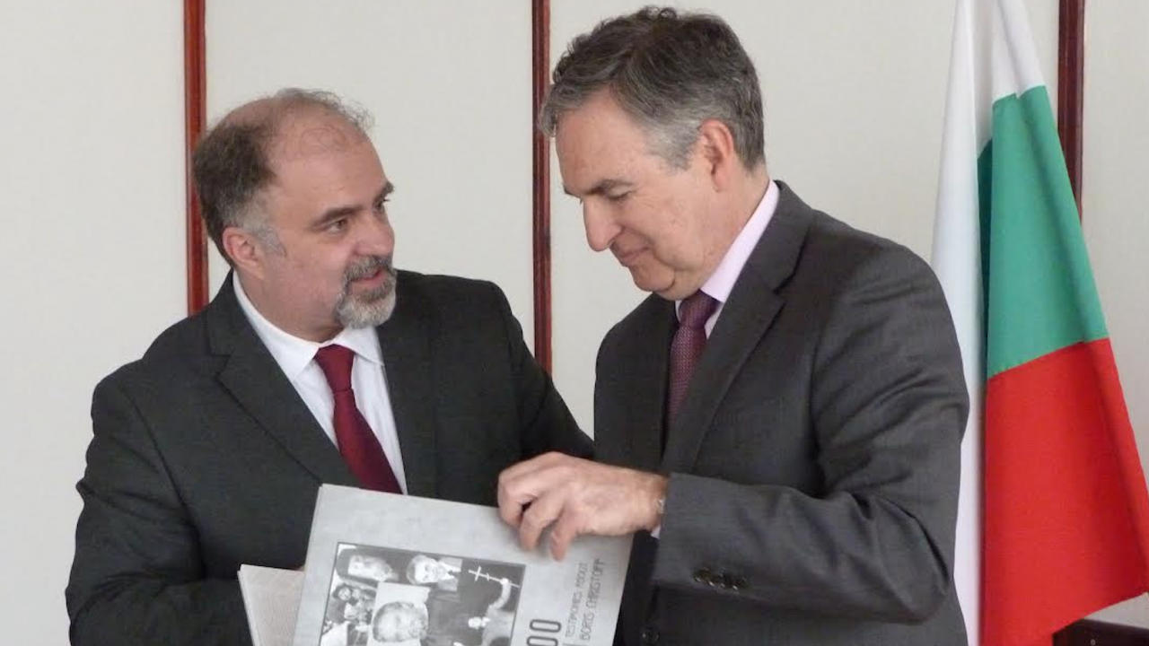 Министърът на културата се срещна с посланика на Испания