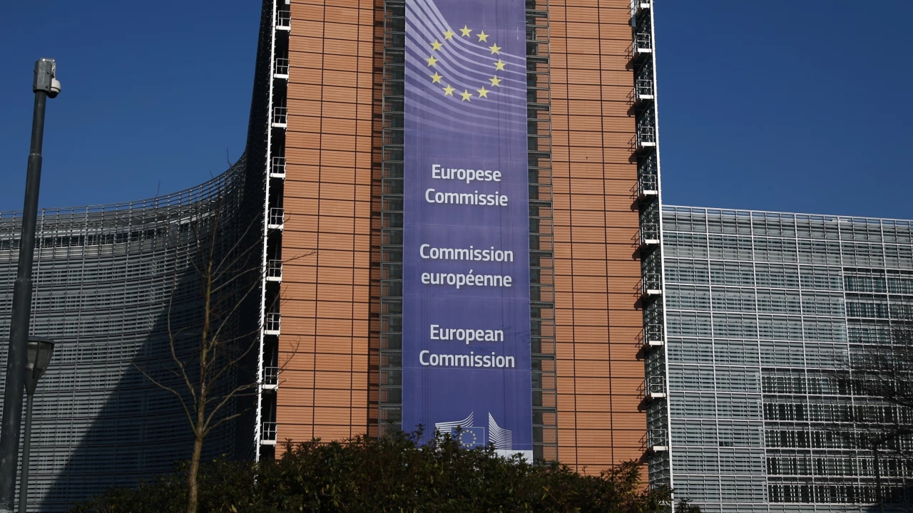 Еврокомисарят по правосъдието Дидие Рейндерс приветства днес законопроекта за повишаване