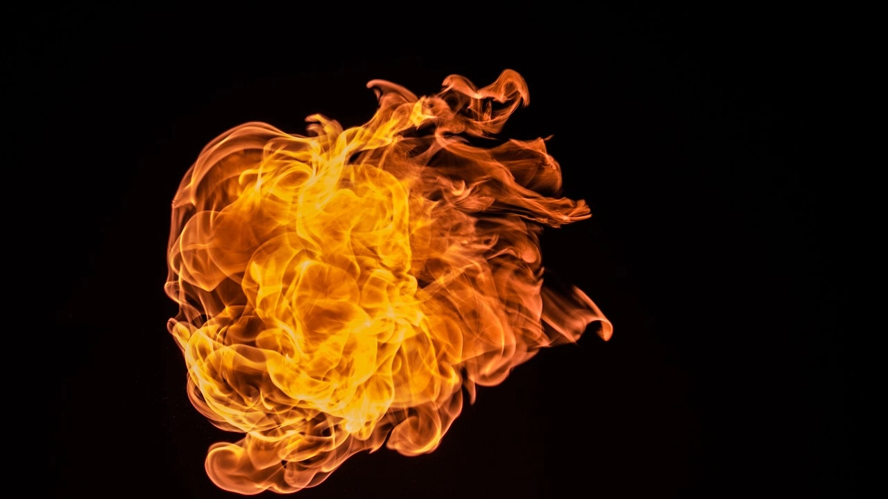Пожар гори на полигон Тюлбето в Казанлък Най вероятната причина за