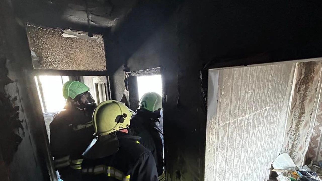 Пожар в жилищна сграда в Чепеларе. Наложила се е евакуацията