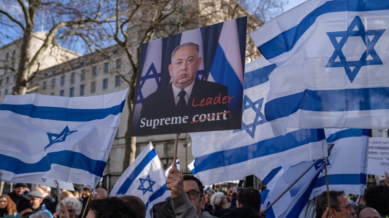 Водачът на най-големия профсъюз в Израел свиква обща стачка срещу съдебната реформа