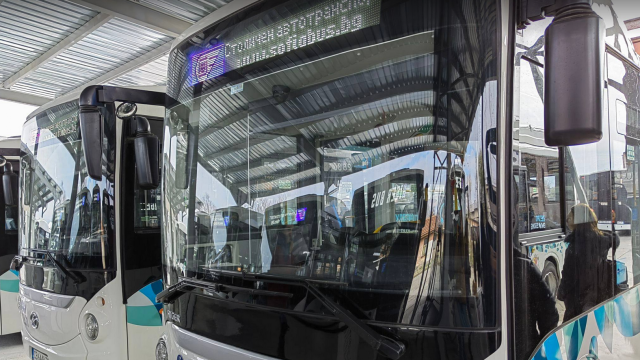 Градският транспорт на София се уреди с нови модерни електробуси