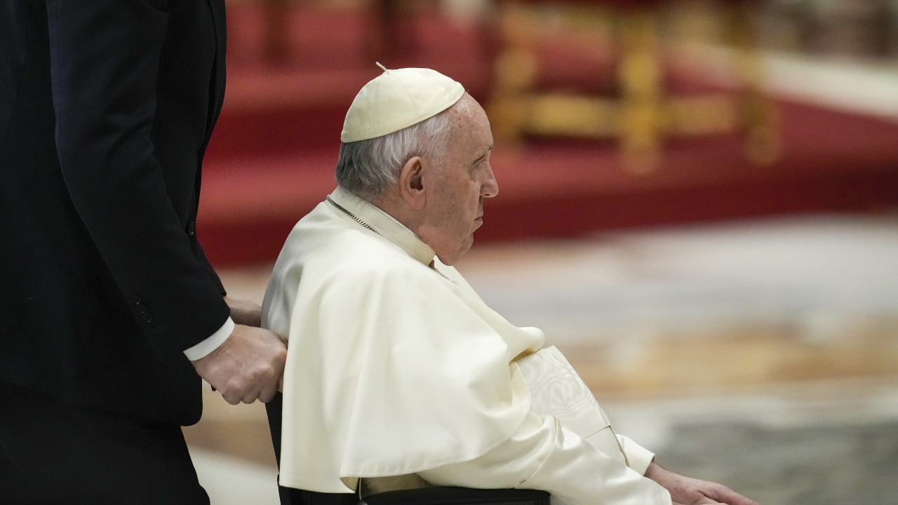Папа Франциск иска да бъде изписан утре от болницата