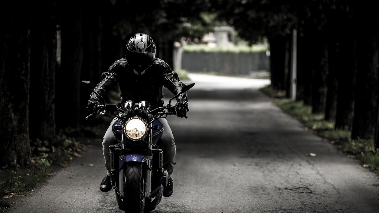 34-годишен мотоциклетист от Димитровград загина на място след самостоятелна катастрофа