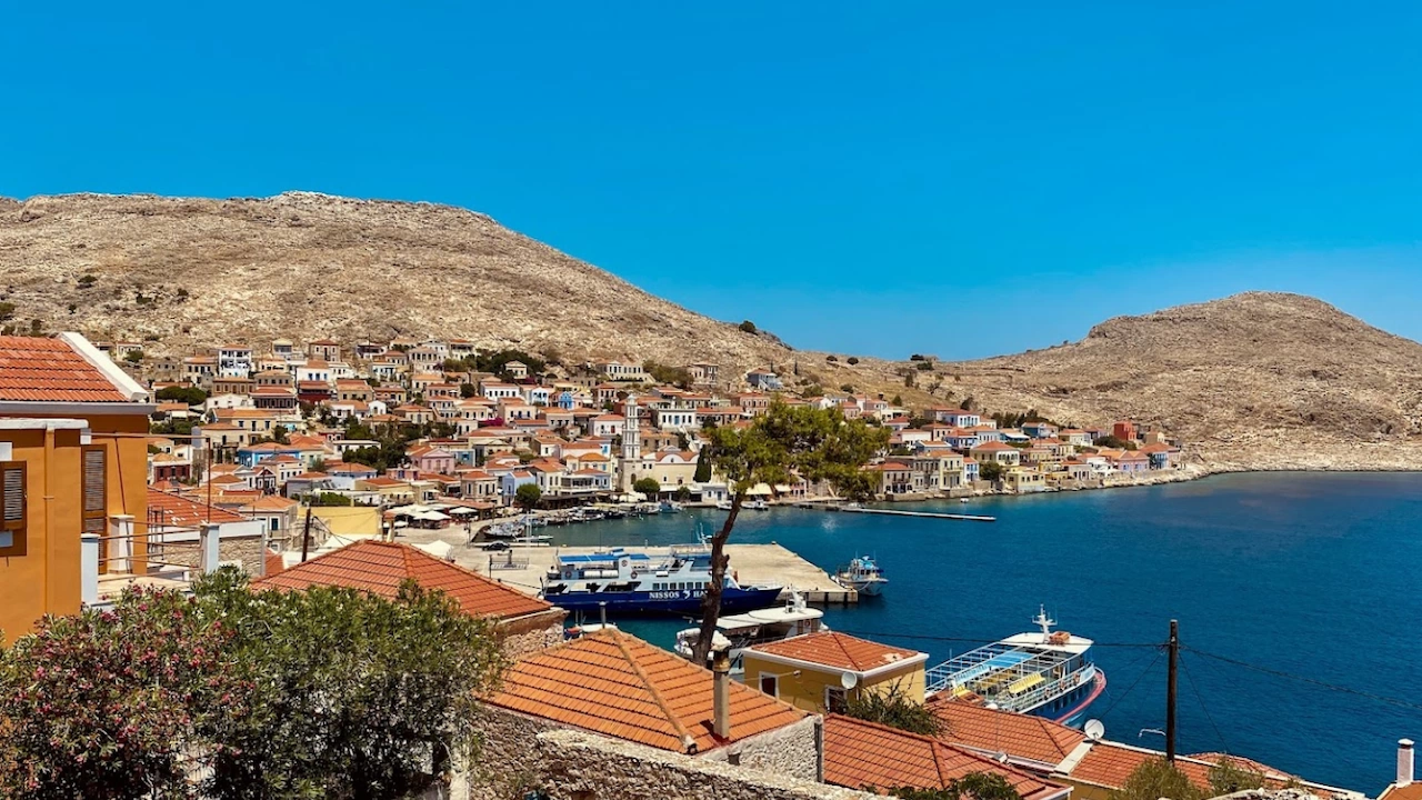 Халки е първият остров и първата община в Гърция където