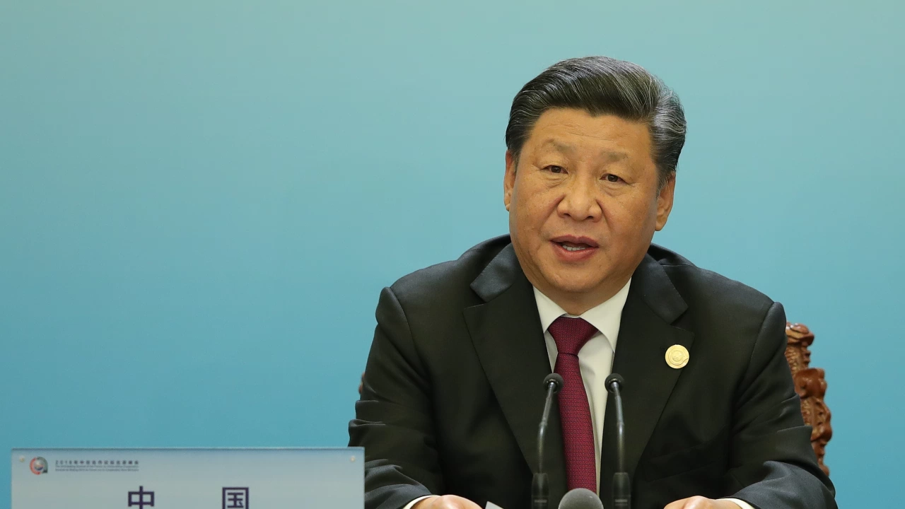 Президентът на Китай Си Цзинпин разговаря днес по телефона с