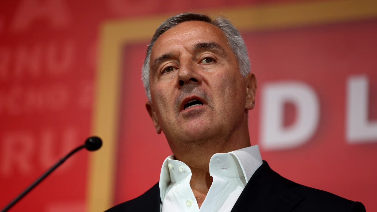 Президентът на Черна гора Мило Джуканович каза че Сърбия се
