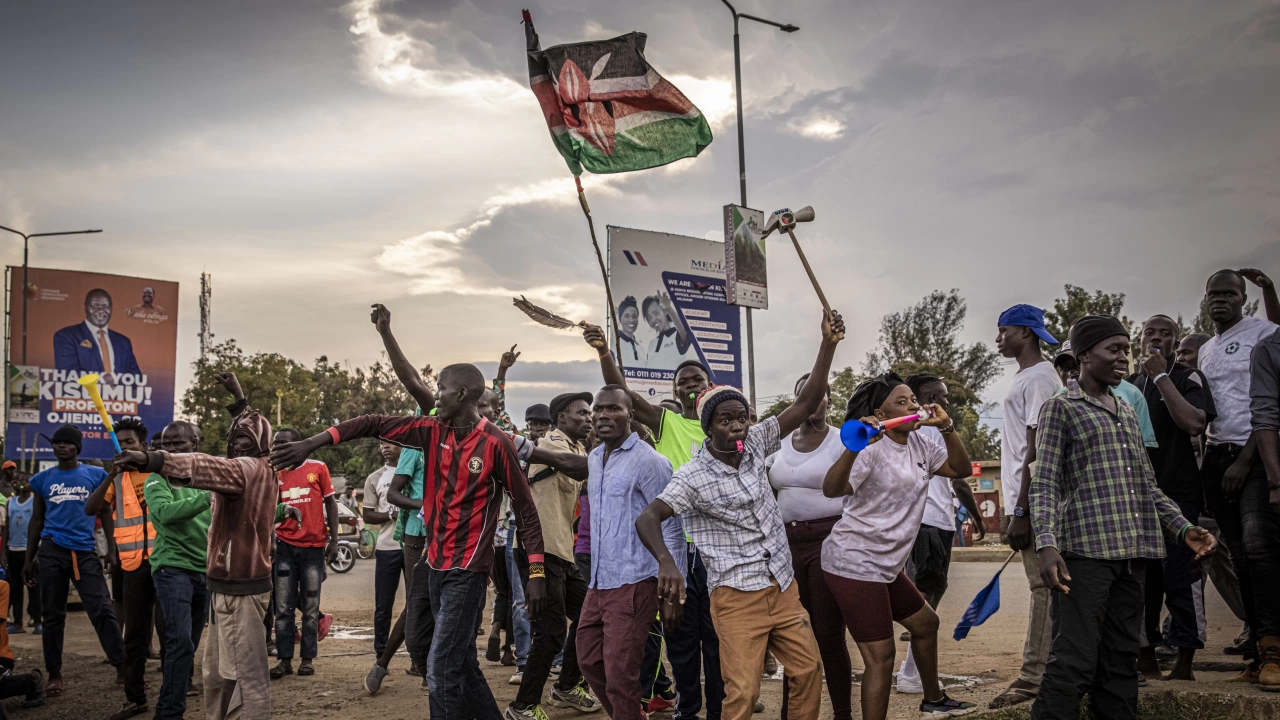 Хиляди кенийци се включиха днес в нови антиправителствени протести начело