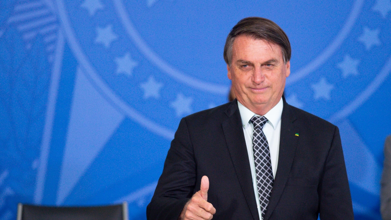 Крайнодесният бивш президент на Бразилия Жаир Болсонаро днес се върна