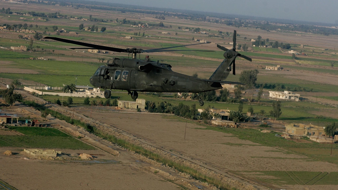 Деветима души са загинали при катастрофата с военни хеликоптери край