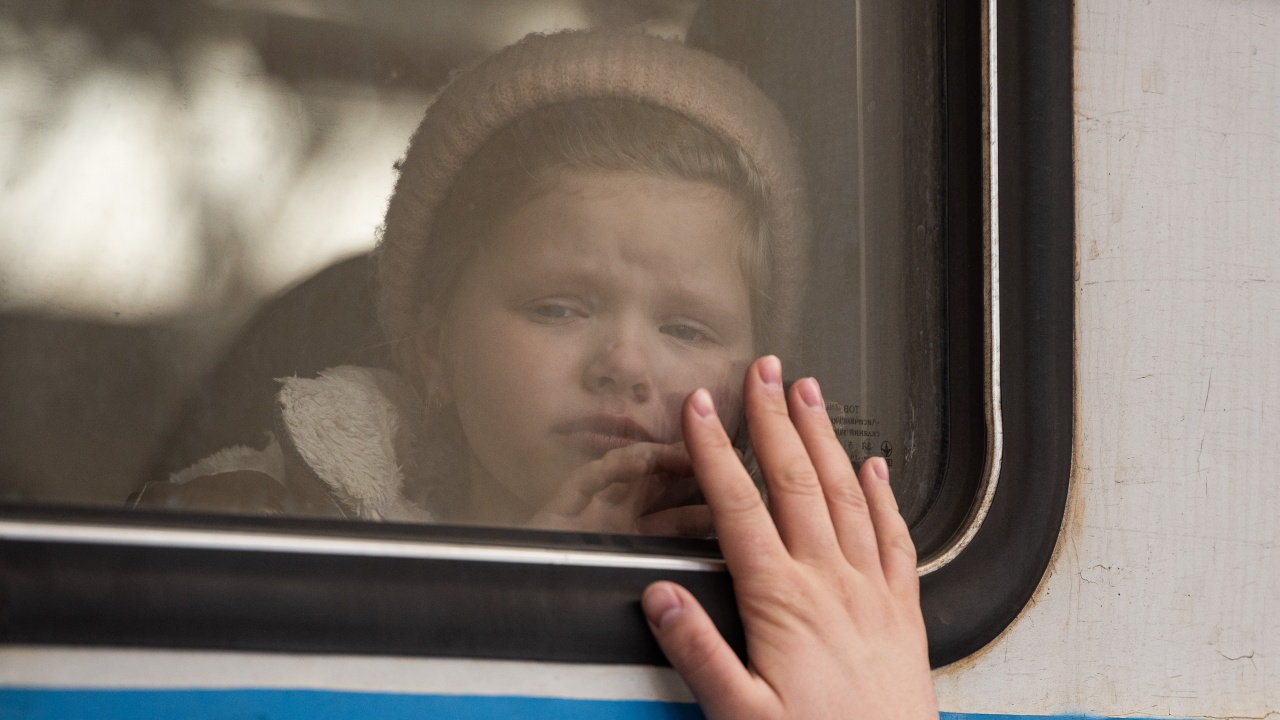 Украйна иска Русия да ѝ върне над 4000 сирачета