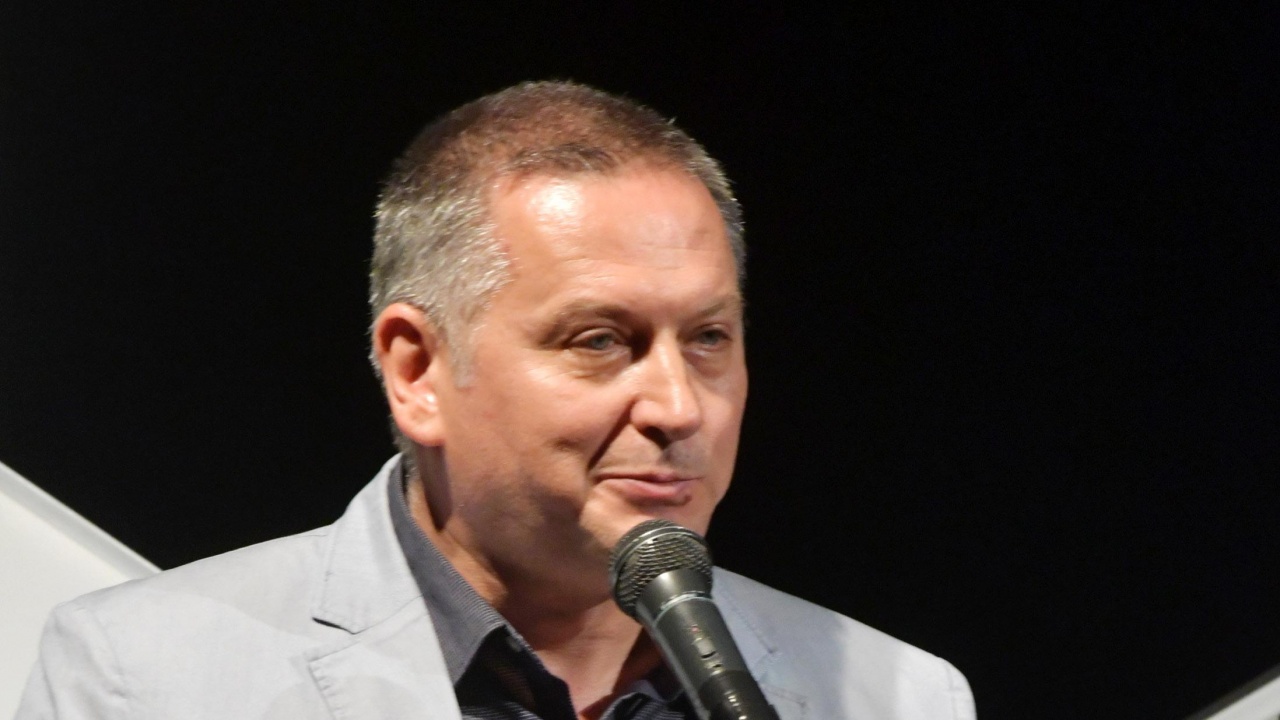 Георги Господинов: България е на ръба на тиха гражданска война ...