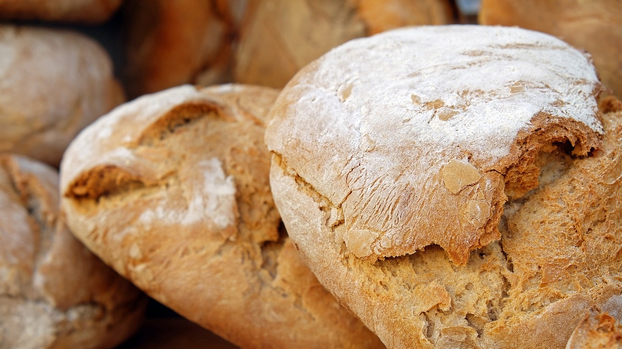Откриха опасни и съмнителни частици в бял пшеничен хляб.
От Сдружение