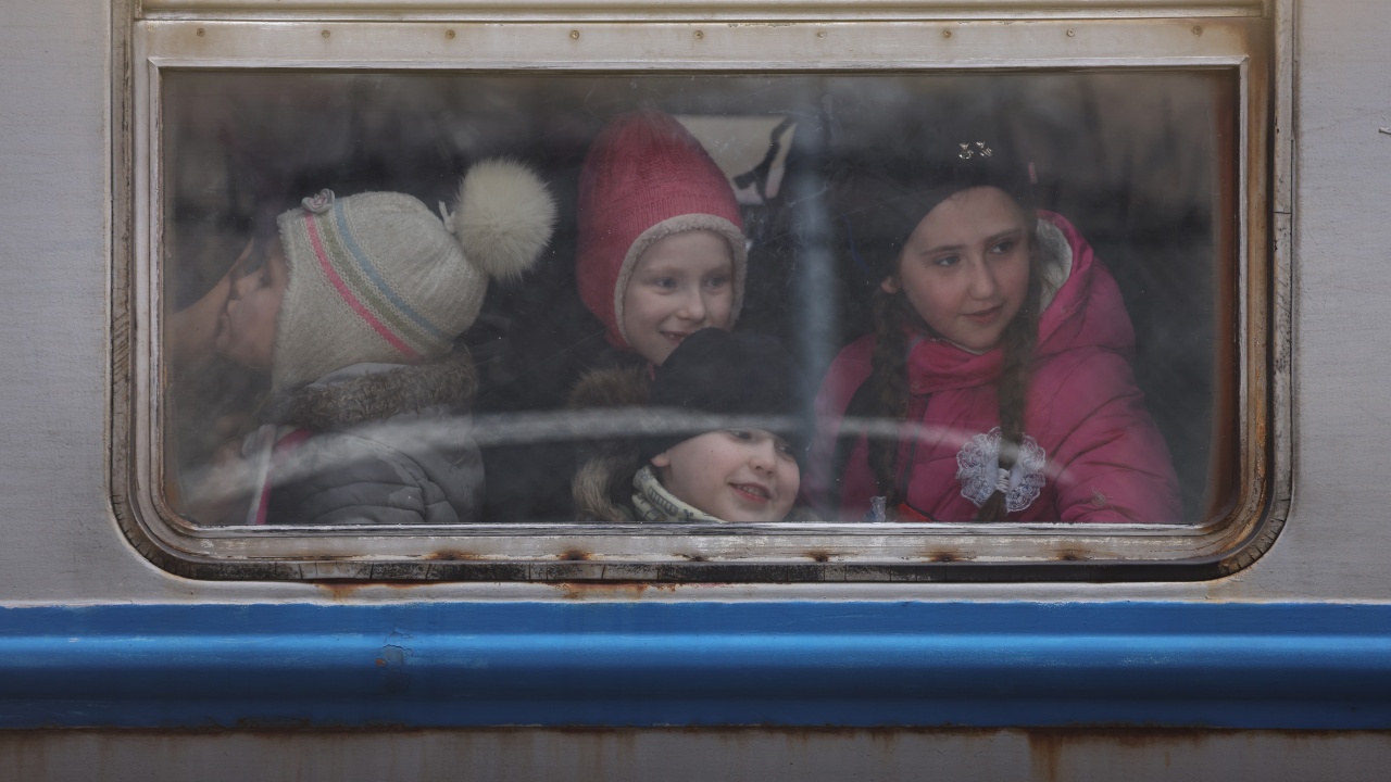 Украйна съобщи, че е успяла да върне в страната още