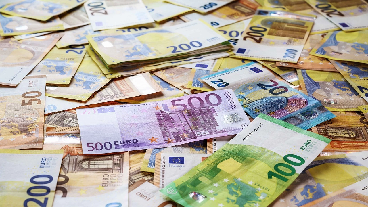Курсът на еврото днес доближава прага от 1 09 долара след
