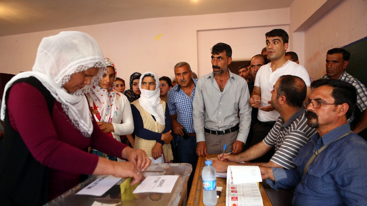 Чуждестранни наблюдатели имат опасения за честността на предстоящите избори в Турция