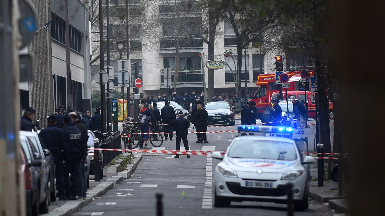Четири станаха жертвите под рухналите сгради в град Марсилия в Южна