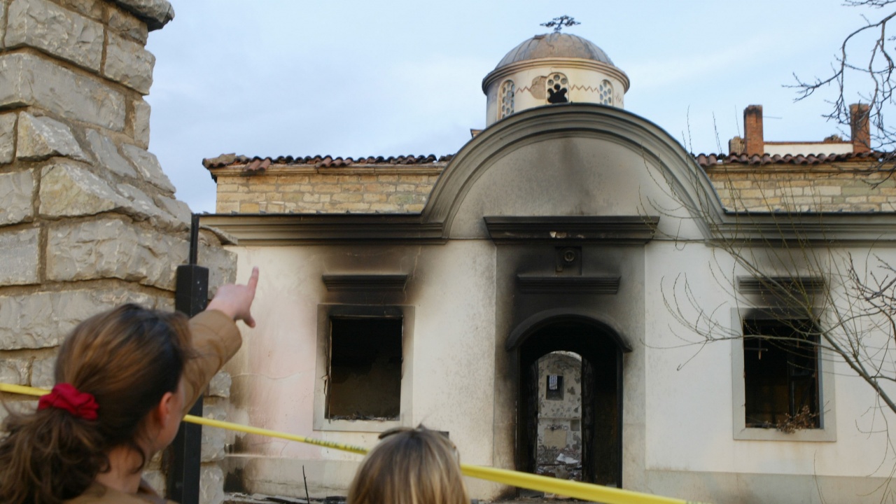 Опит за палеж на сръбска църква в Северно Косово