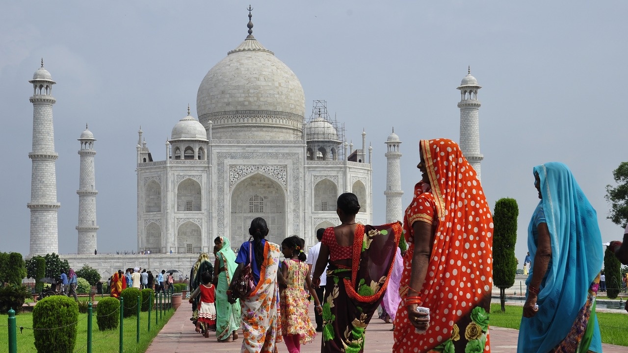Индия в средата на тази година ще стане най-многолюдната страна в света