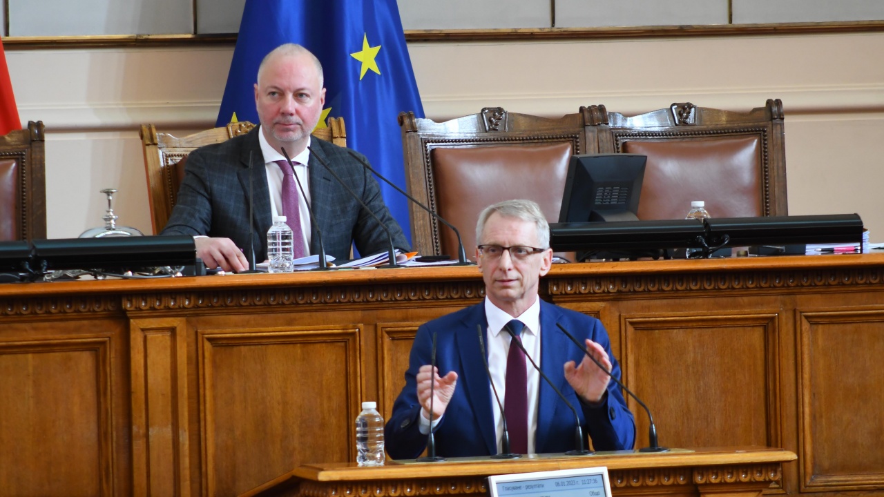 Акад. Николай Денков: В най-кратки срокове трябва да имаме парламентарен правилник