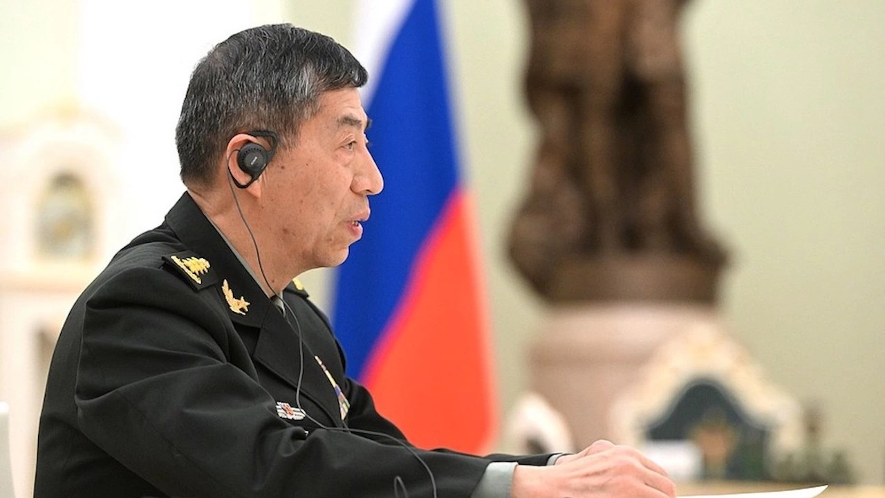 Президентът на Русия е провел разговор с китайския министър на