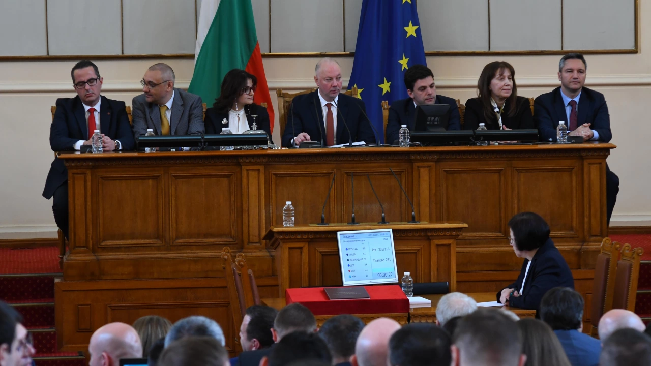 Шестима заместник председатели ще има 49 ото Народно събрание Росица