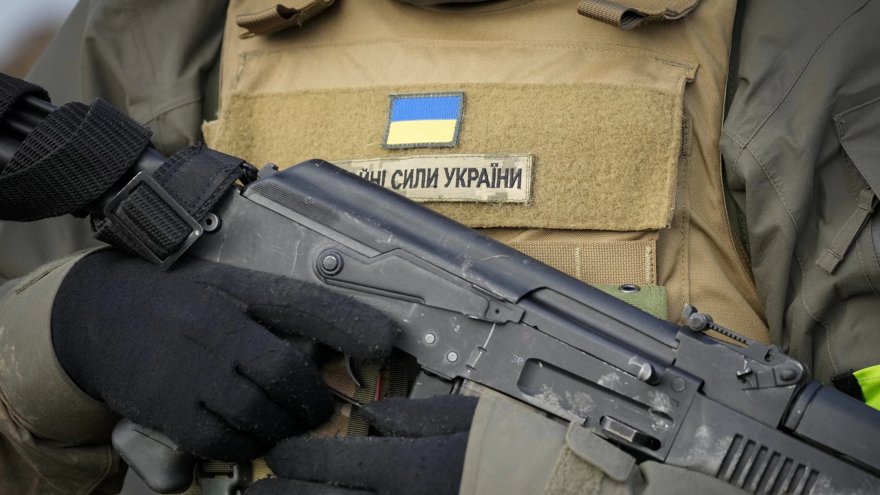 Финландия ще изпрати нов петнадесети пакет военна помощ на Киев