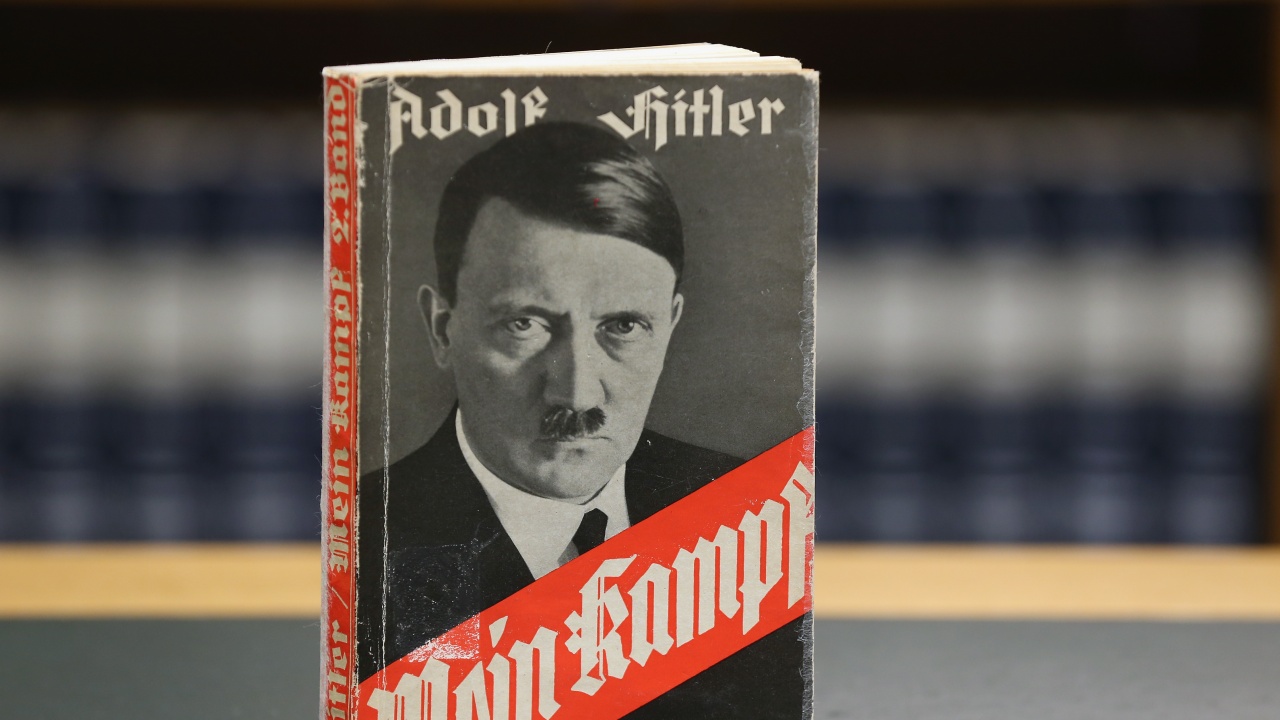 Фалшиви дневници на Адолф Хитлер, издадени през 80-те години на