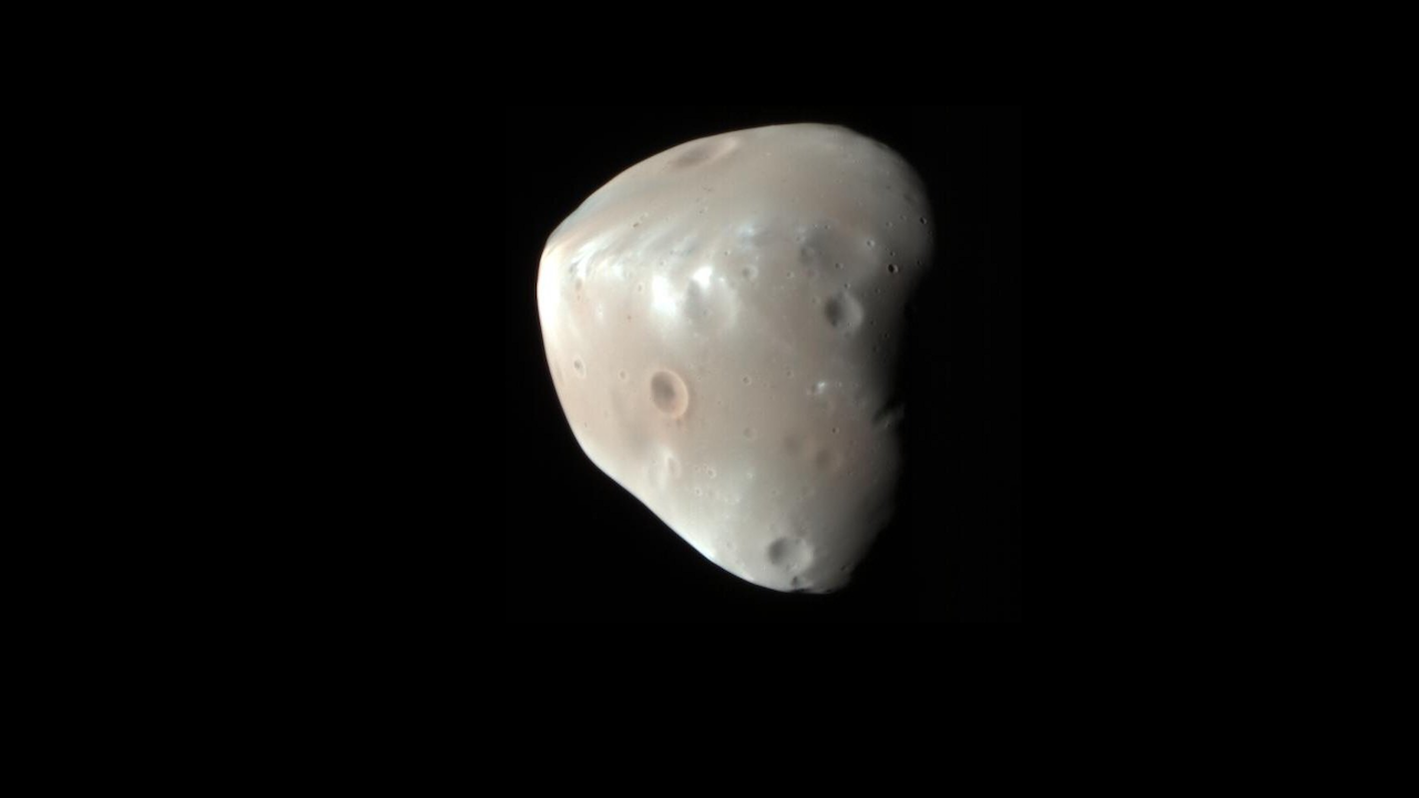 Най-малката луна на Марс не е това, което изглежда