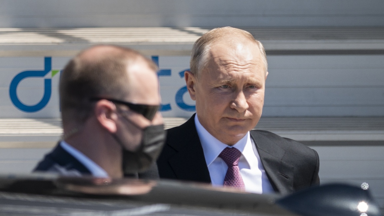 Путин подписа указ: Доживотен затвор за измяна