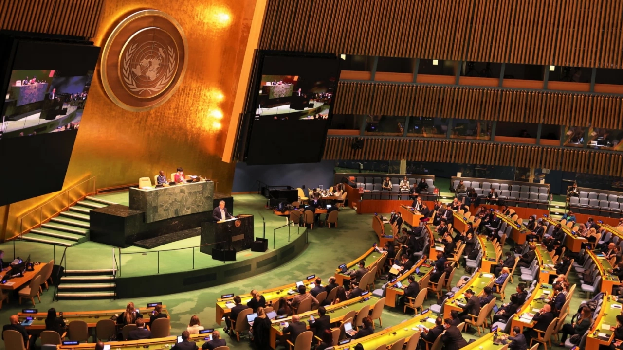 Съветът за сигурност на ООН единодушно одобри резолюция в която