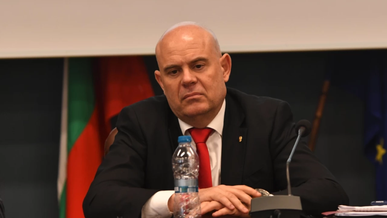 Главният прокурор на България е на посещение в Киев  
Той публикува