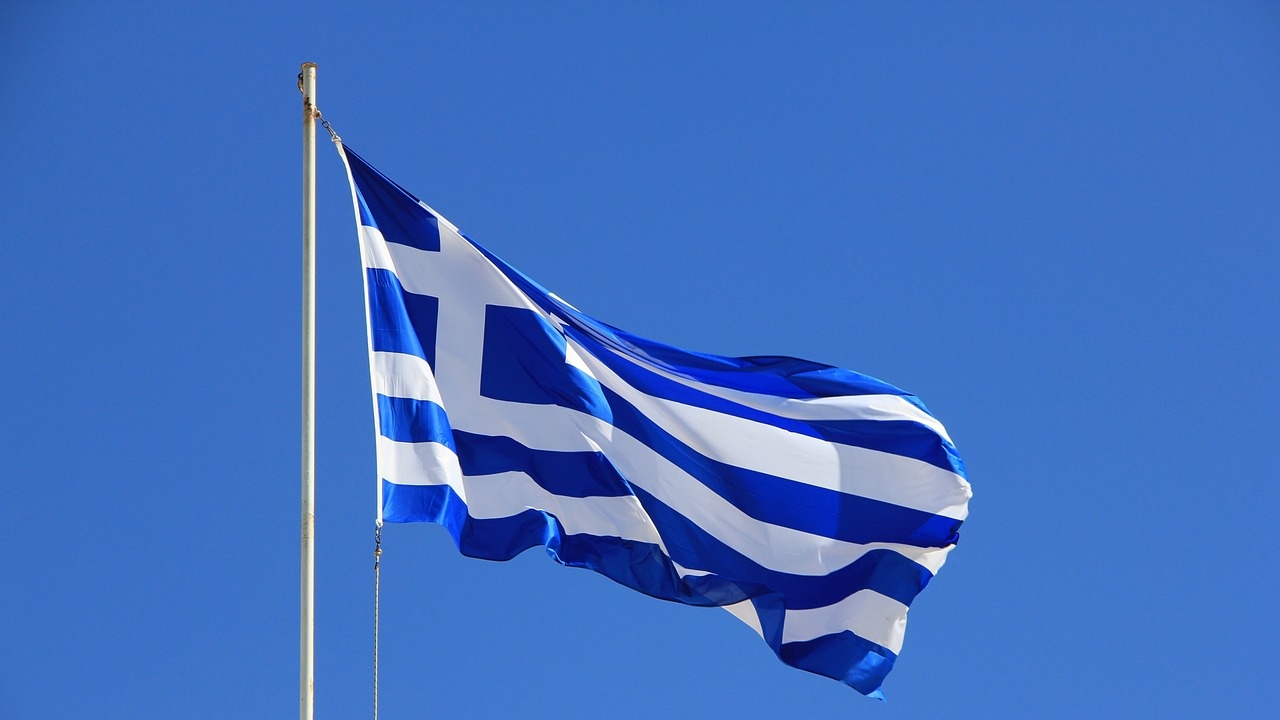 Бюджет от 12,33 млрд. евро е предвидила Гърция за 392