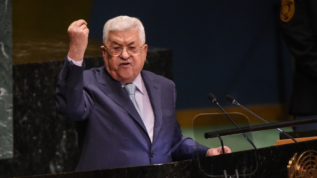 Палестинският президент Махмуд Абас осъди вчерашната операция на Израел, при