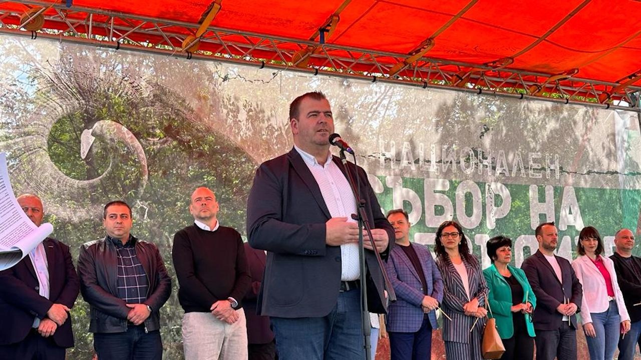 Министър Гечев: Ще инициираме кампания „Уважение за българските фермери“