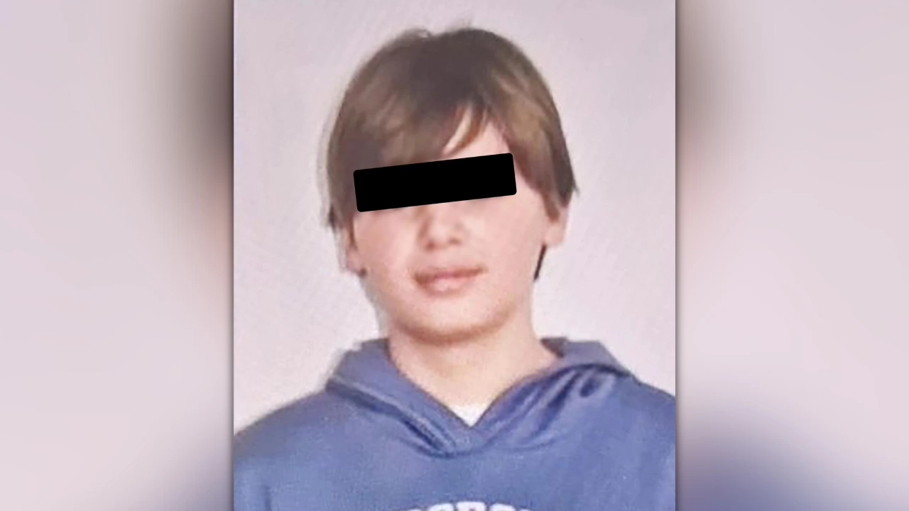 Сърбия продължава да тъгува предстоят 3 дни траур  13 годишният ученик който