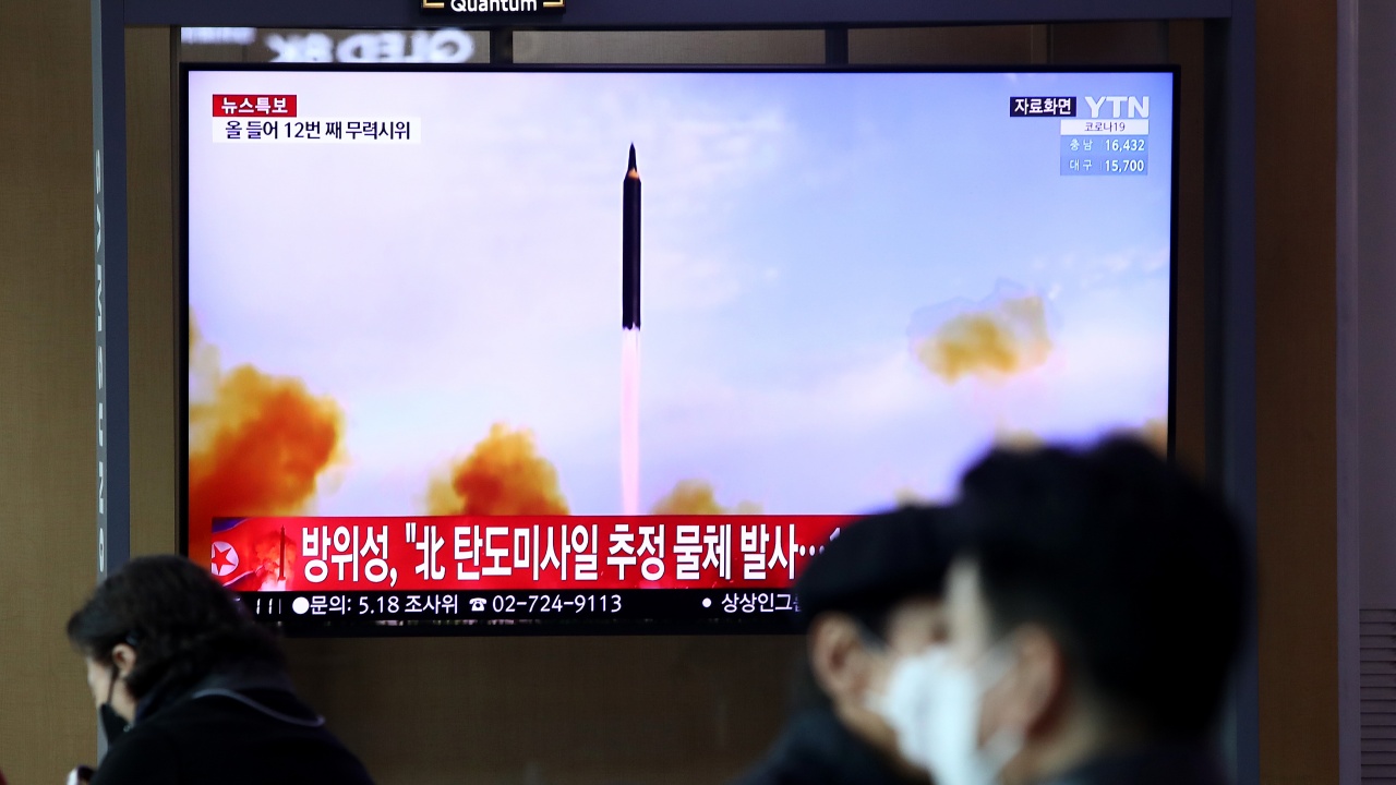 Япония, САЩ и Южна Корея обсъждат споделянето на данни за ракетите на Северна Корея