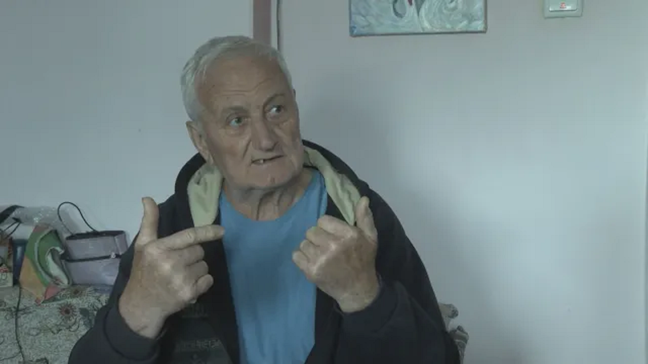 Рибарят, оцелял в ледени води край Китен, се борел часове за живота на приятеля си