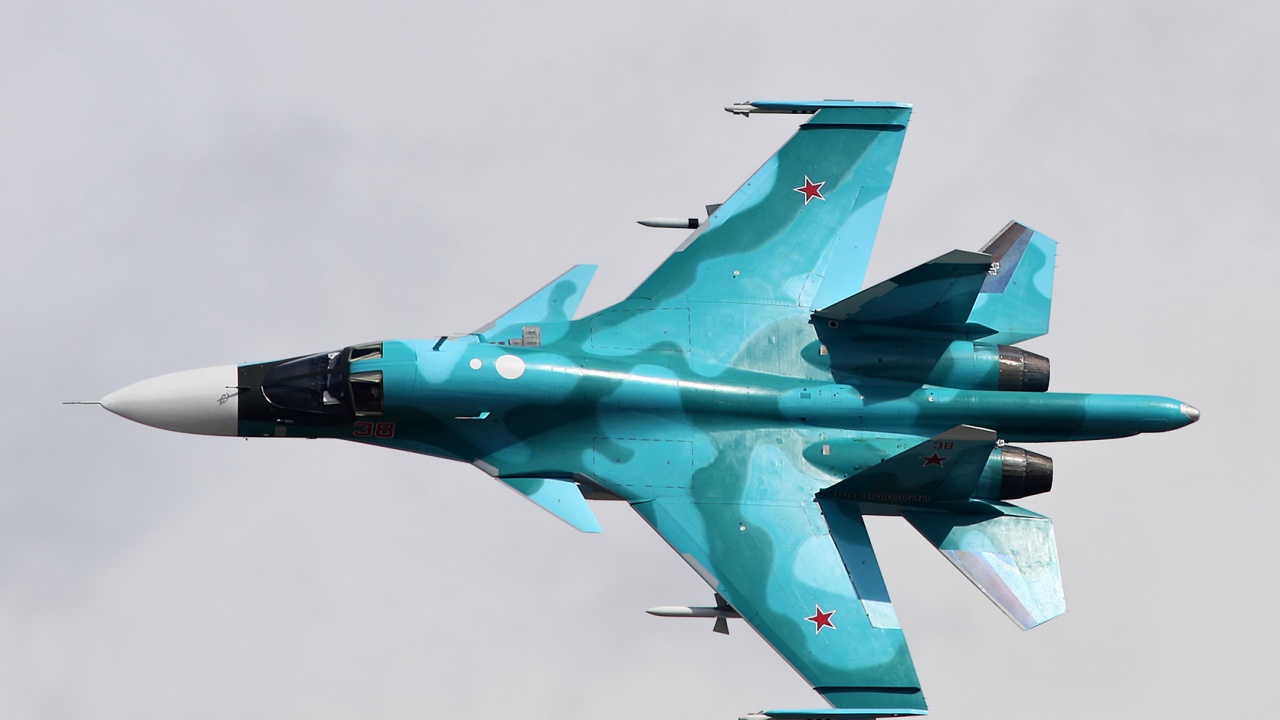 Изтребител Су-34 се разби днес в Брянска област, предаде ТАСС, като