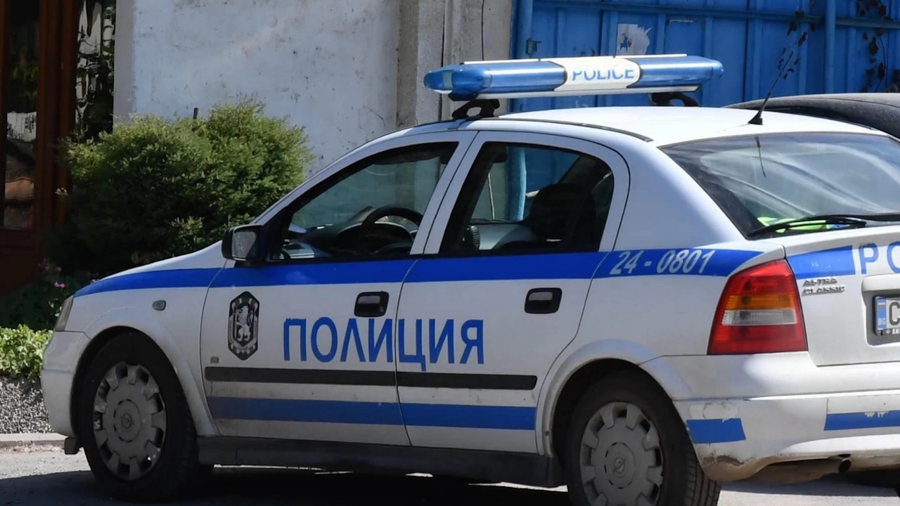 Полицията в Сливен задържа неправоспособен водач като по време на