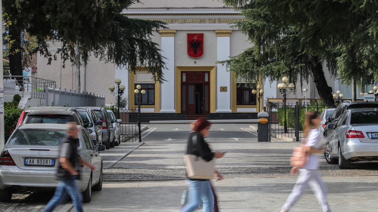 Днес в Албания ще бъдат произведени местни избори Гражданите на