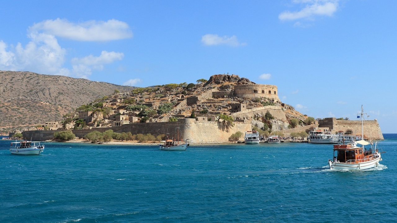 Принцът на Монако Албер Втори ще посети гръцкия остров Елафонисос по повод екофорум