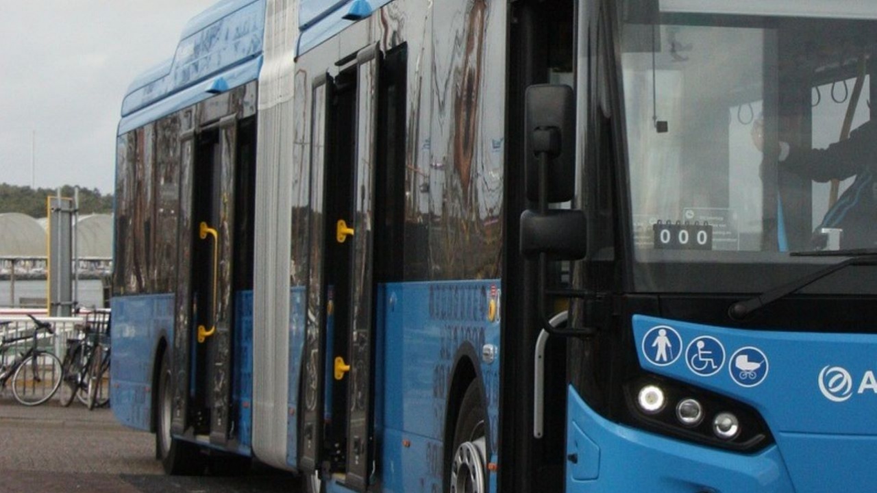 В Добрич пускат мобилно приложение и сайт за разписанието на градските автобуси