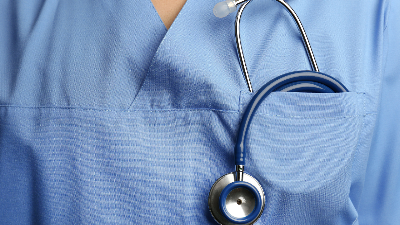 Всяка година 1000 медицински сестри напускат здравната ни система