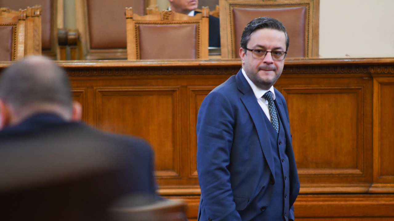 Тома Биков (ГЕРБ-СДС): Отворени са всички възможности за първия мандат, има още два дни
